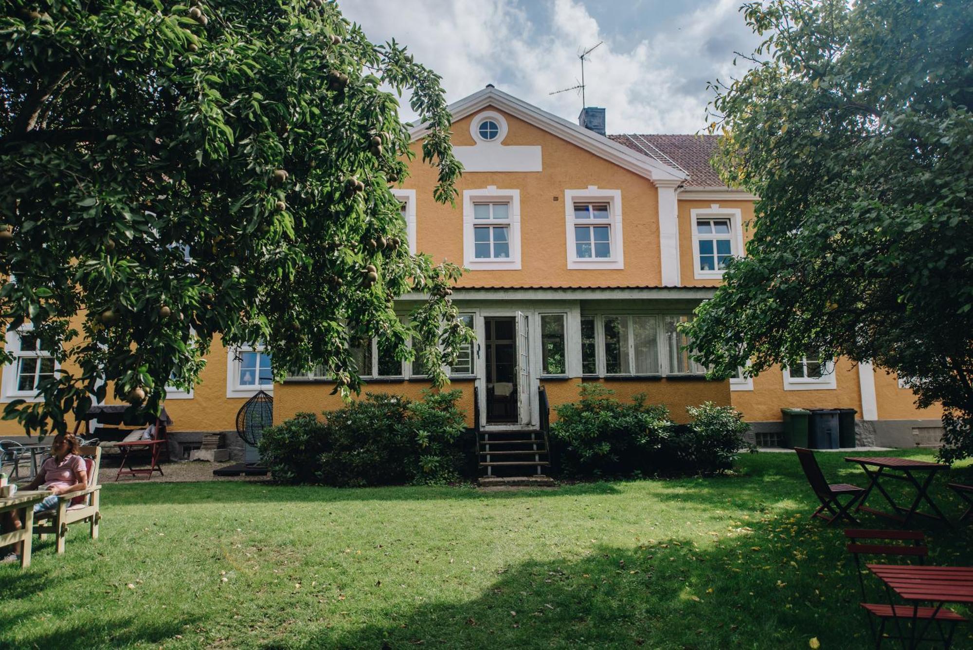 Mjaellbyhus Pensionat & Stugby Solvesborg Ngoại thất bức ảnh