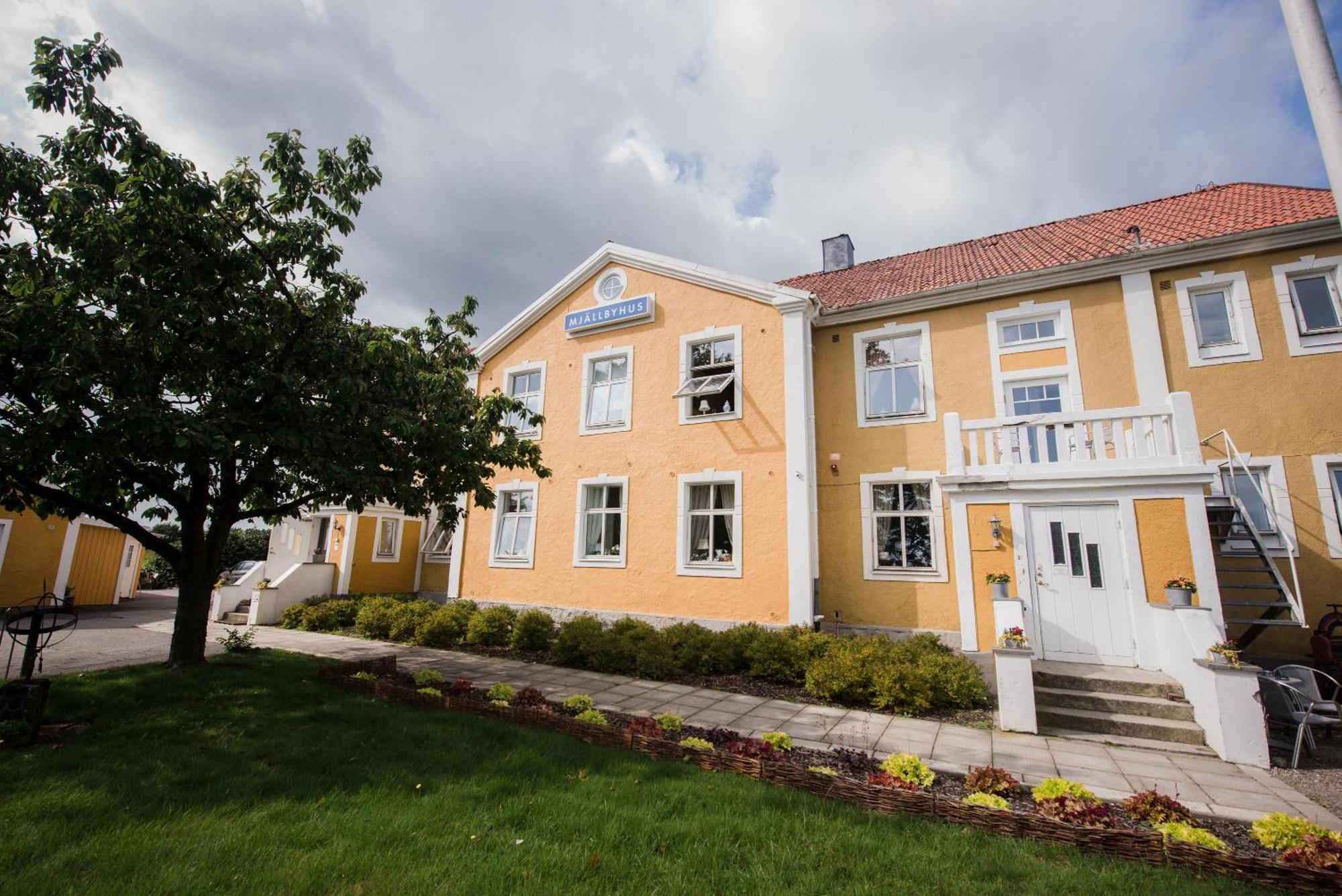 Mjaellbyhus Pensionat & Stugby Solvesborg Ngoại thất bức ảnh